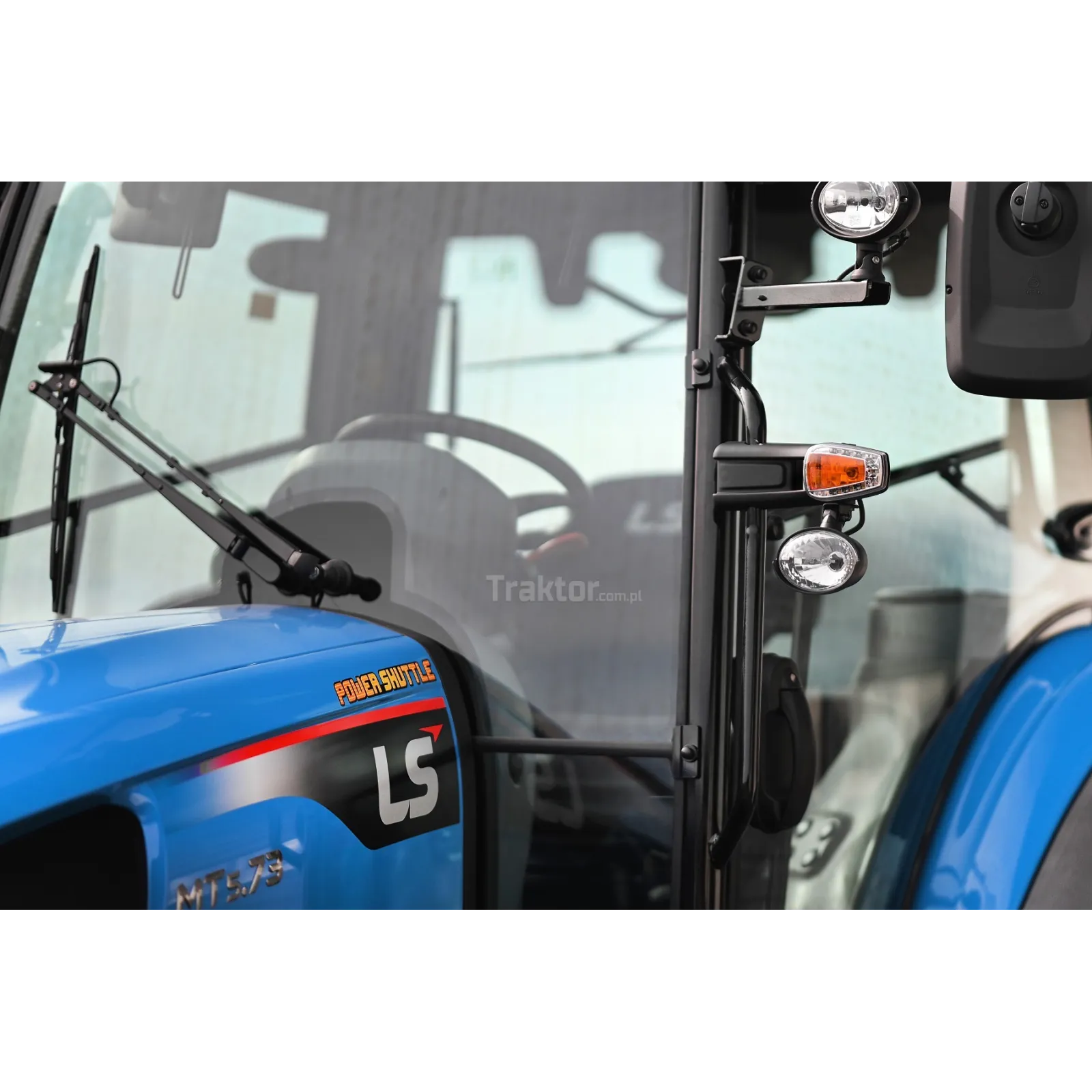 ls-tractor-mt573-pst-4x4-73-km-cab-ehl-auto (11)